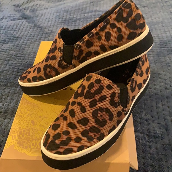 Natural black on black Leo mesh fabric size - Picture 2 of 4